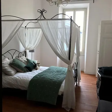 Colosseo-Trevi Iconic & Central For 2 Ensuite Wi Fi Ac Daire