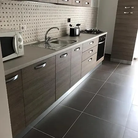 Colosseo-Trevi Iconic & Central For 2 Ensuite Wi Fi Ac Daire