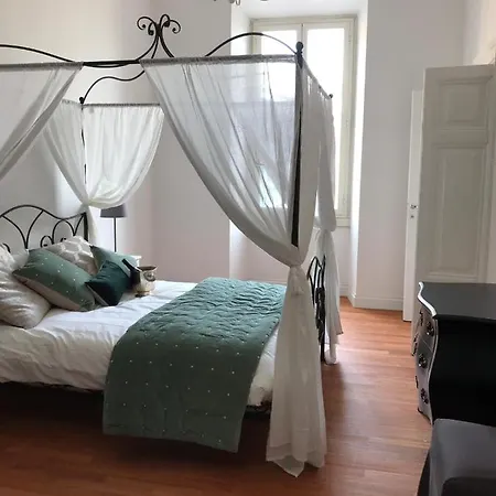 Colosseo-Trevi Iconic & Central For 2 Ensuite Wi Fi Ac Daire *