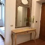 Apartamento Colosseo-Trevi Iconic & Central For 2 Ensuite Wi Fi Ac